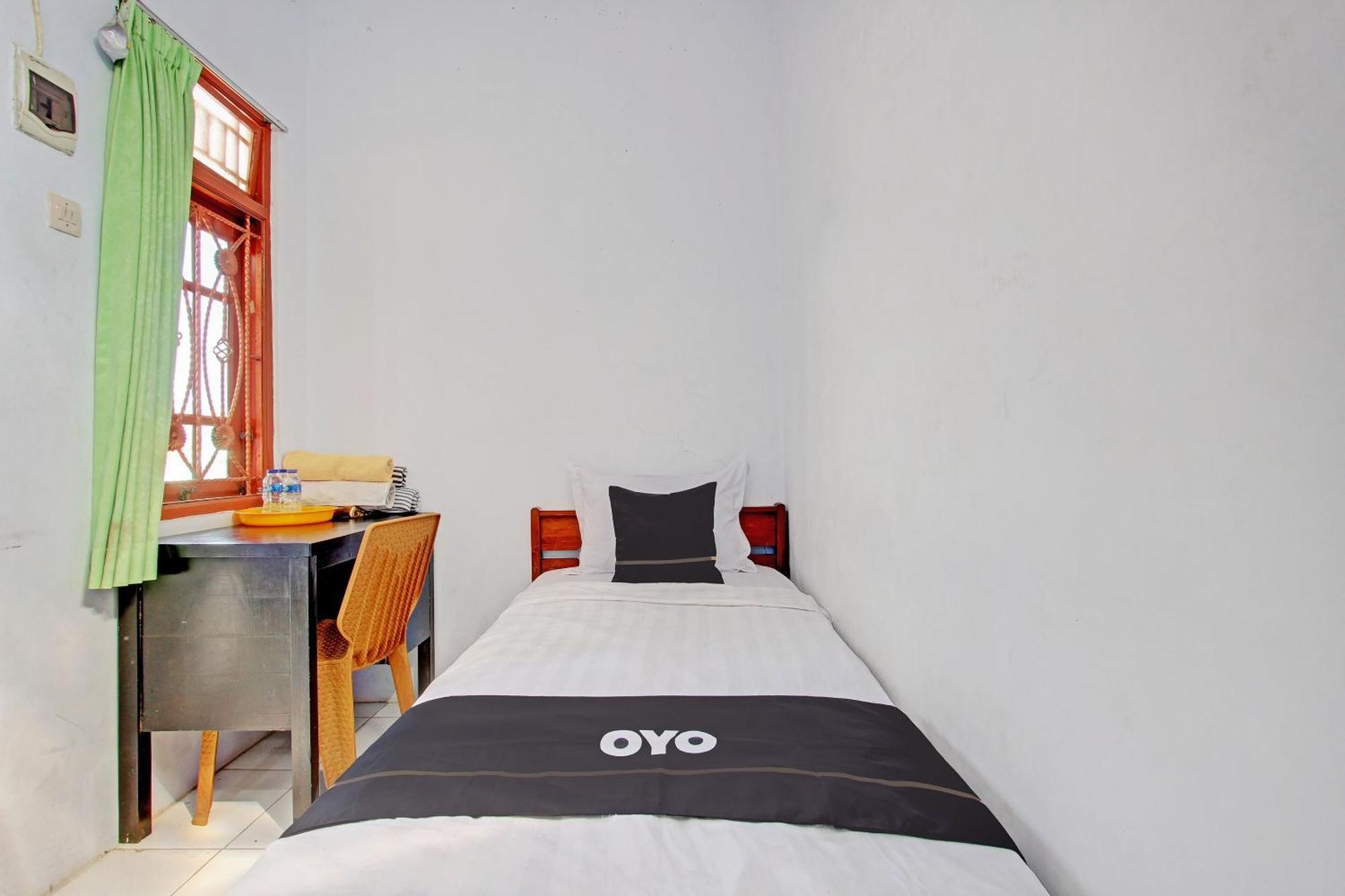 טגאל Capital O 92929 Hotel New Tirta Kencana Syariah מראה חיצוני תמונה